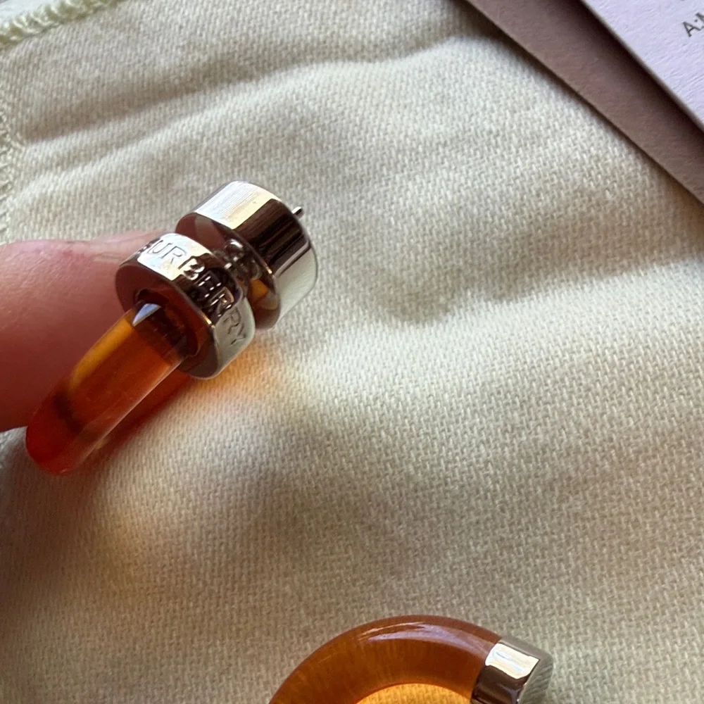 NWT Burberry Small Hoop Orange and Silver Earrings 25mm - Picture 8 of 9